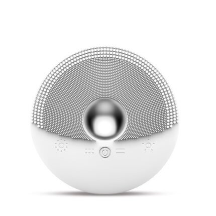 The Silicone Face Wash Can Be Heated