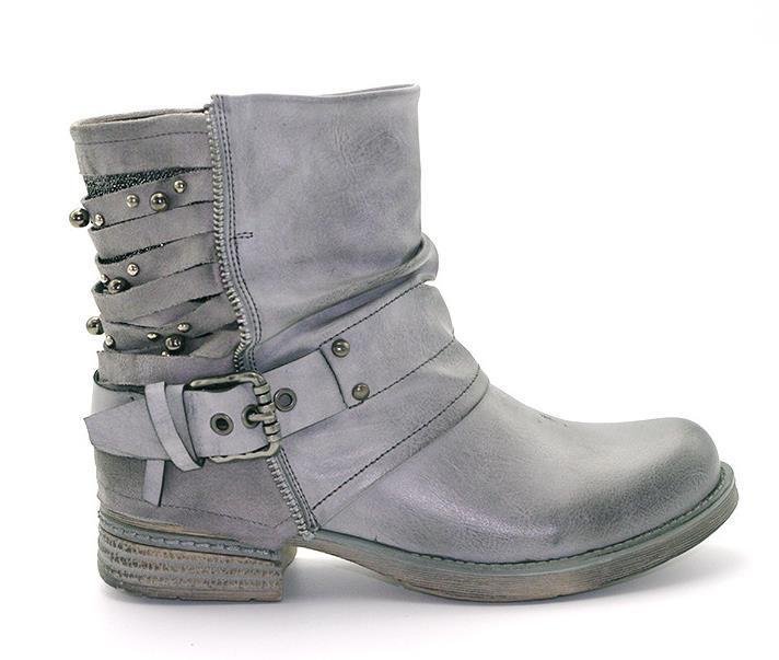 Retro Rivet Tassel Martin Boots